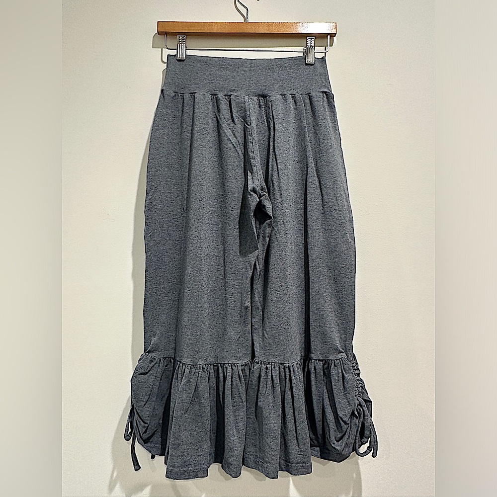 Matilda Jane Gray Ruffle Capri Pants - Picture 3 of 6